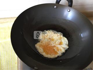 西葫芦炒蛋的做法步骤：4
