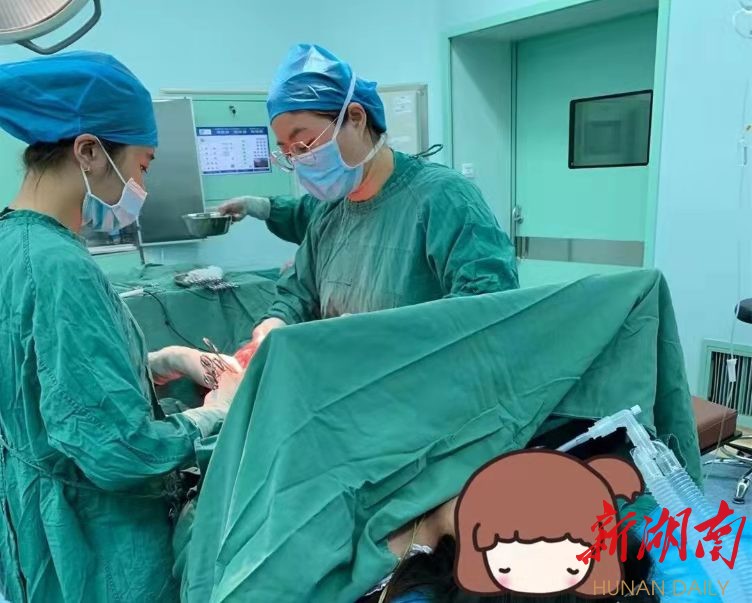 桂阳妇幼保健院丨成功抢救脐带脱垂产妇