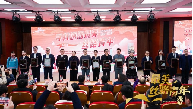 图片 1_副本.jpg