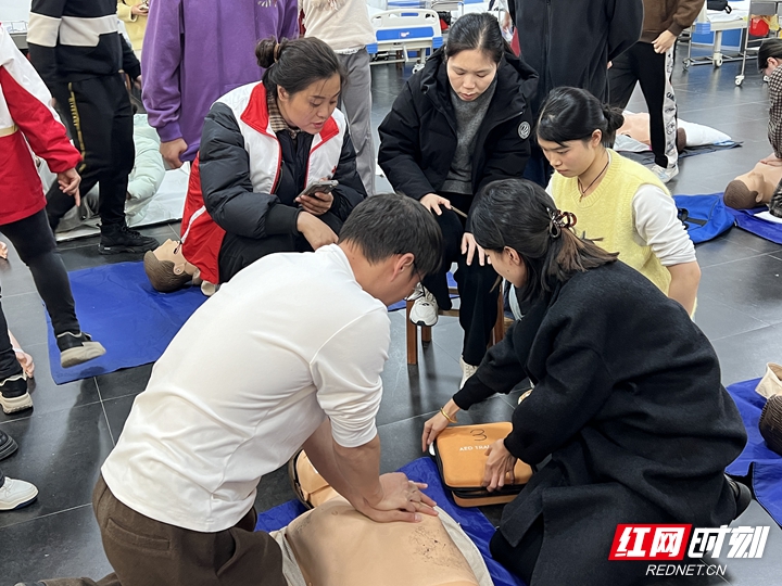 9ddef806f19c3c10747f6b29955182d.jpg 9ddef806f19c3c10747f6b29955182d.jpg