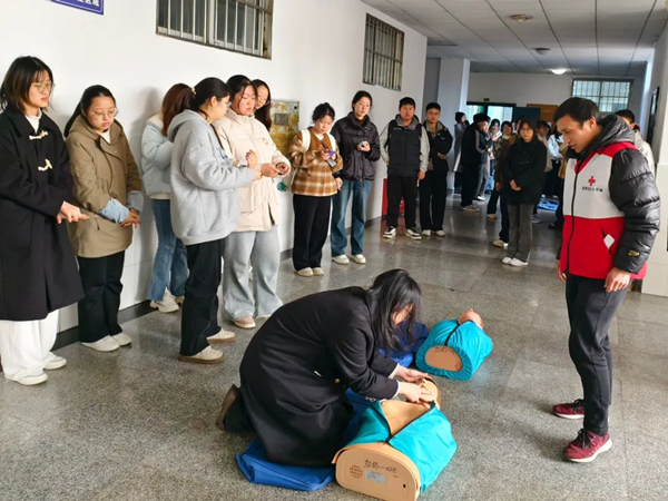 640 (2).jpg 640 (2).jpg