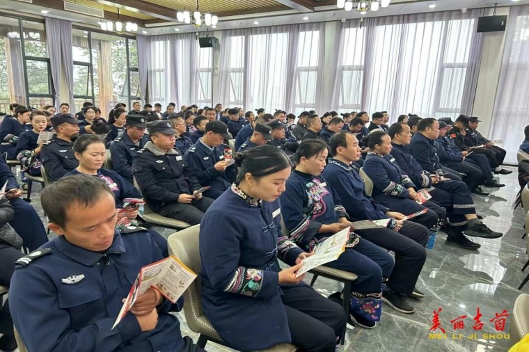 11.13守护生命 “救”在5_副本.jpg 11.13守护生命 “救”在5_副本.jpg