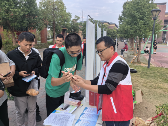 图片1.png 图片1.png