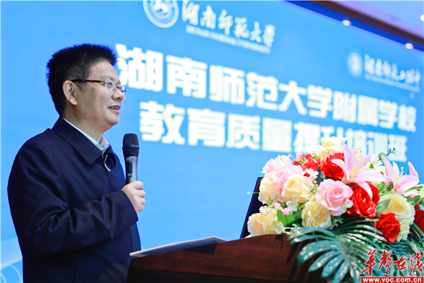 聚焦3.jpg