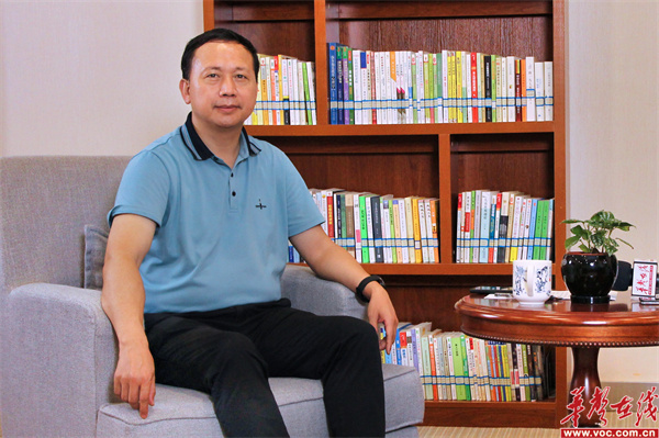 如何应对初升高焦虑？——长沙市第六中学向雄海校长专访 