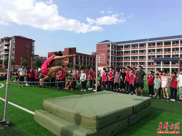 孟公镇中心学校4_副本.png