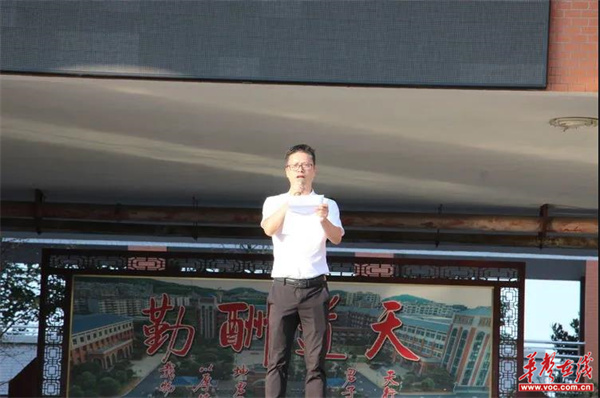 微信图片_20210927142105_副本.jpg