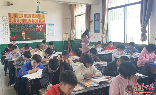 图片 4.jpg 图片 4.jpg