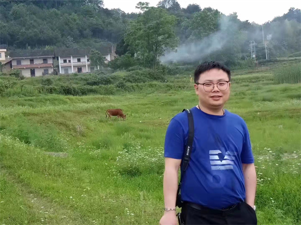 雪马诗歌《清明时节》（外二首）