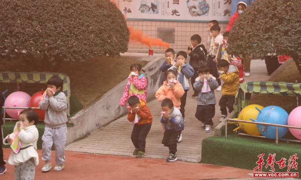 图片1(1).jpg 图片1(1).jpg