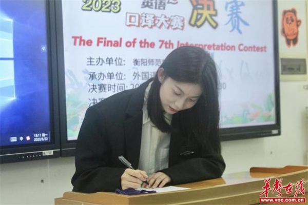 图片 1.jpg 图片 1.jpg