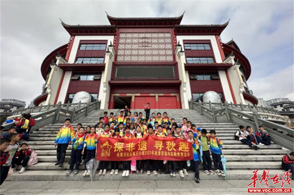 图片 1.jpg 图片 1.jpg