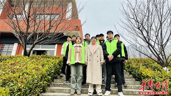 图片 1.jpg 图片 1.jpg