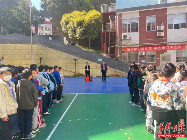 图片 1.jpg 图片 1.jpg