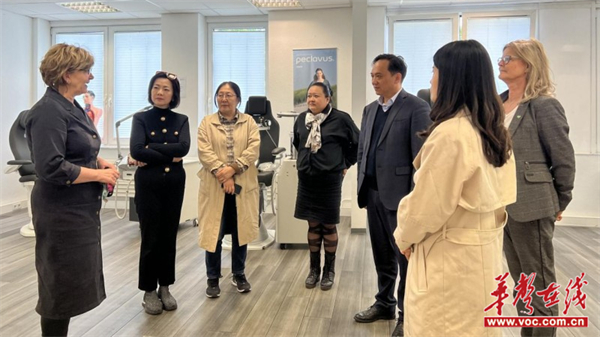 图片 3.jpg 图片 3.jpg