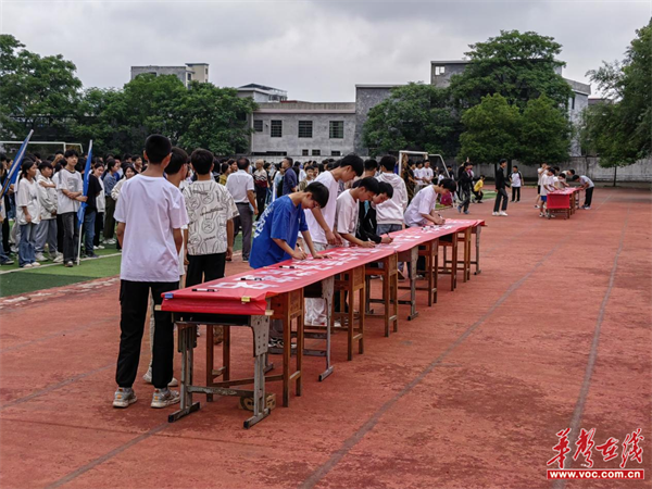 图片 3.png 图片 3.png