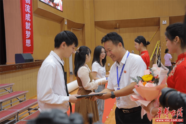 图片 3.png 图片 3.png