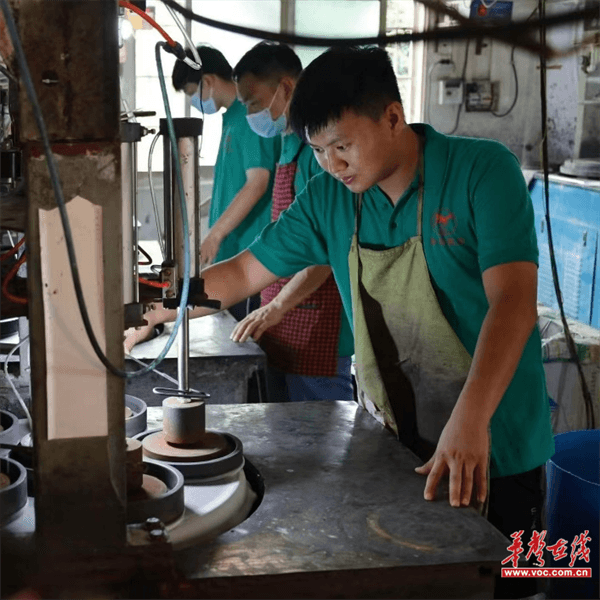 图片 2.png 图片 2.png