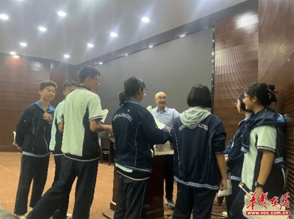 图片 3.png 图片 3.png