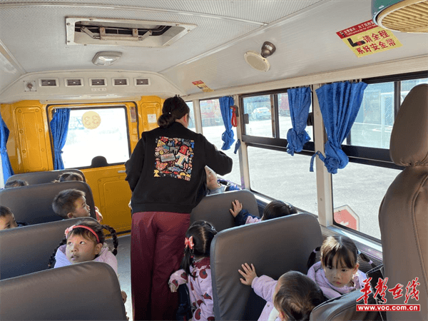 图片 1.png 图片 1.png