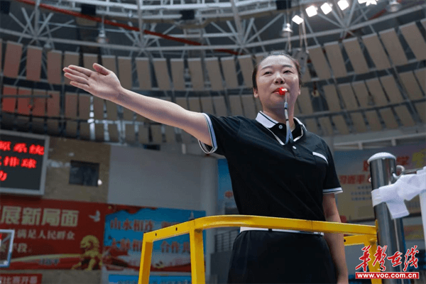 体育如歌师者心—记汝城一完小体育教师康亚男