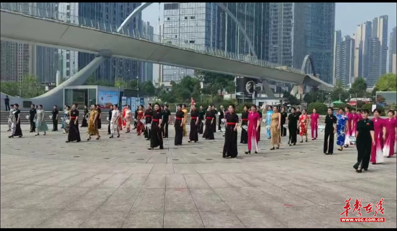 1727745730677336.png 图片5.png