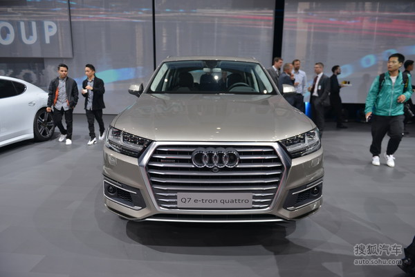 奥迪Q7 e-tron quattro 上海车展实拍