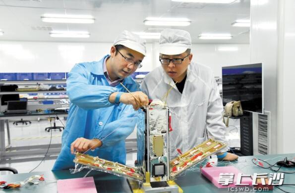 湖南首颗人造卫星“潇湘一号”11月初升空