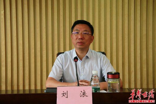 区长讲党课特写.JPG