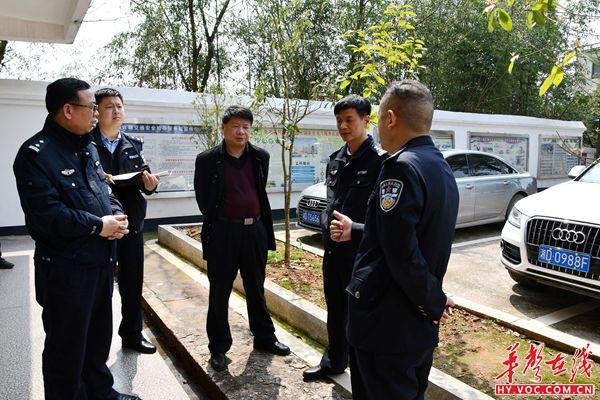 2祁东交警大队到衡阳大队学习取经3_副本.jpg