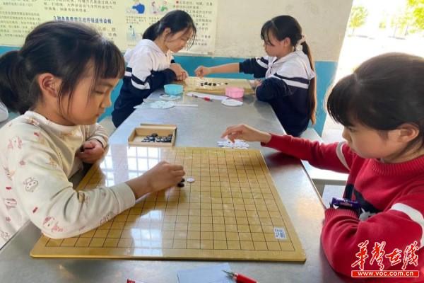 5城步县清源中心小学举办第二届棋类大赛2.jpg
