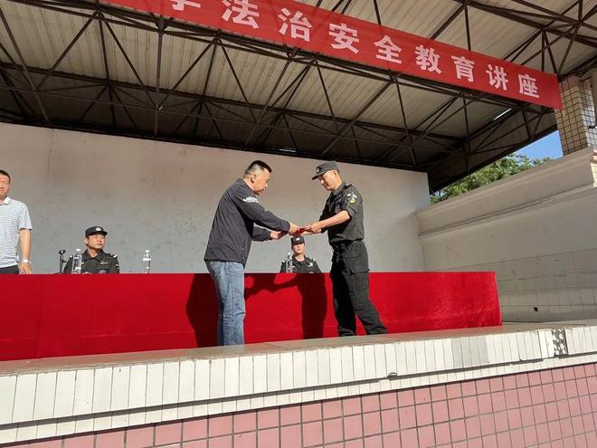 图片5.jpg