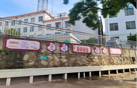 常宁市松柏中学多措并举持续推进“清廉”阵地建设959.png