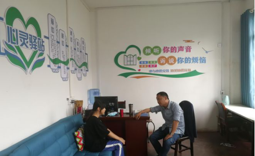 常宁市松柏中学多措并举持续推进“清廉”阵地建设2433.png 常宁市松柏中学多措并举持续推进“清廉”阵地建设2433.png