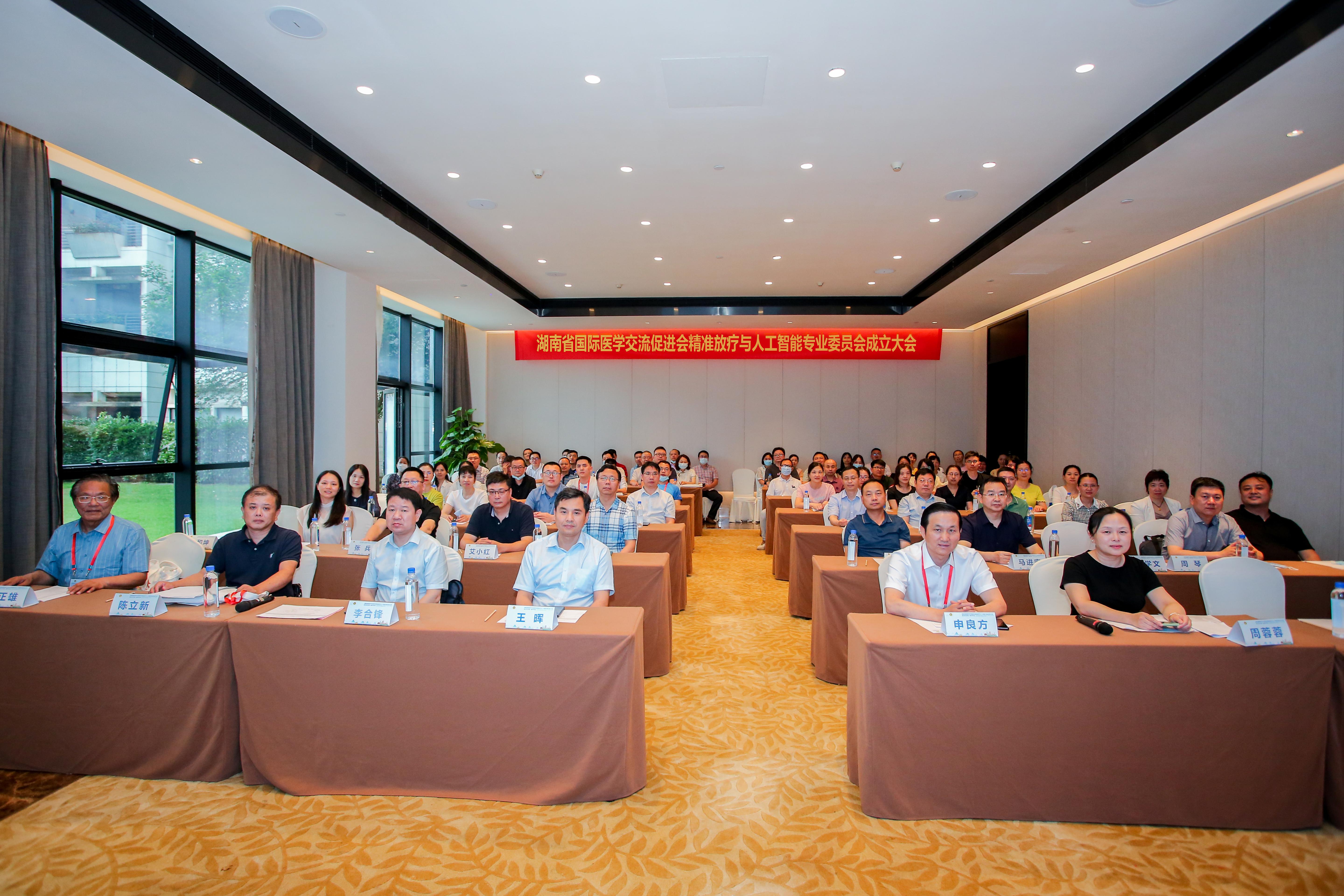 图片4.jpg 图片4.jpg