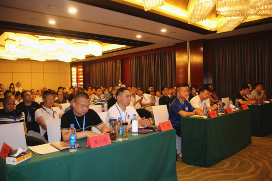 3_常德小智加油隆重举行两周年庆典暨客户答谢会131.png
