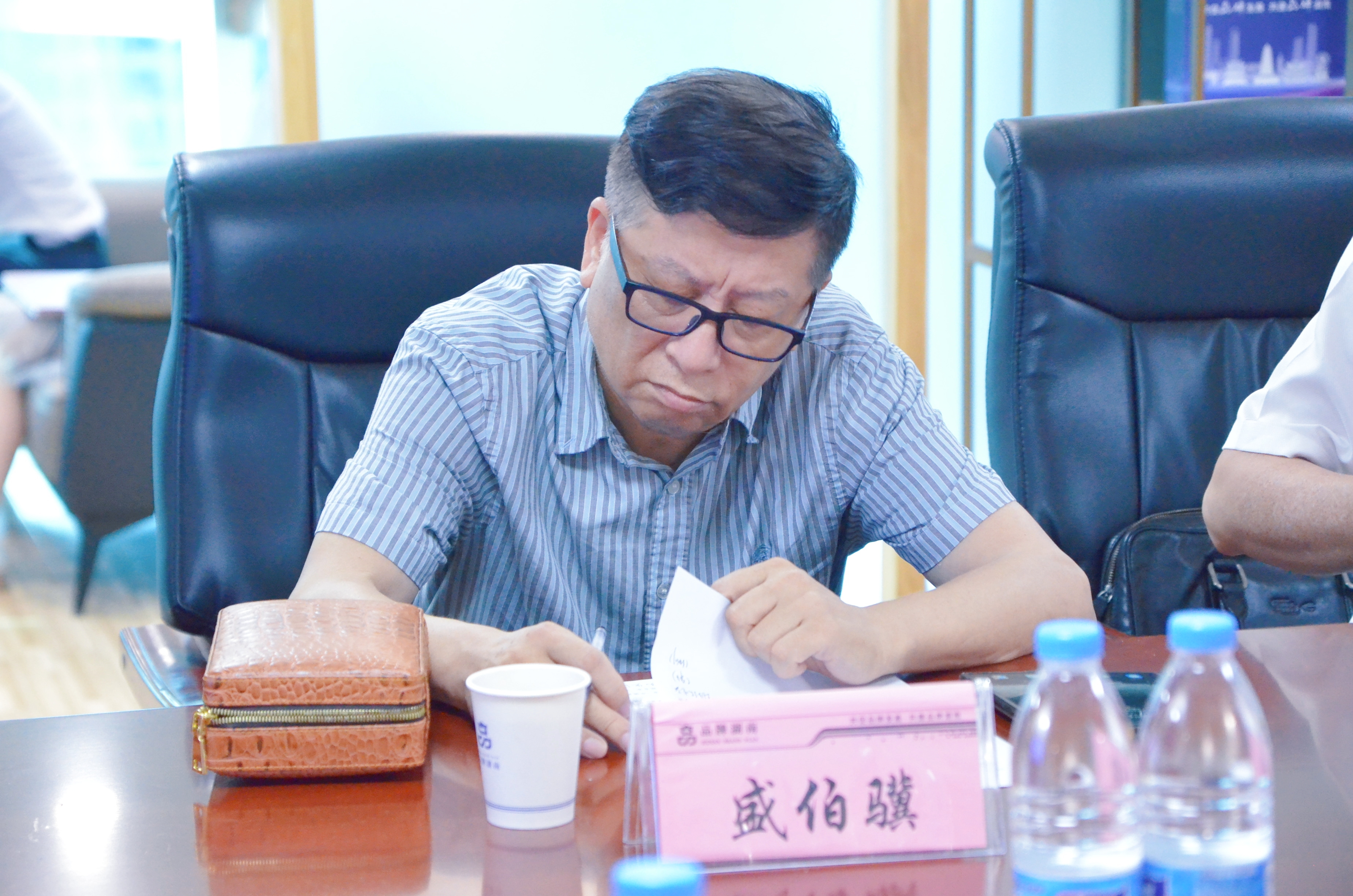 2a8641976477b9167bbb2af239cf978.jpg 2a8641976477b9167bbb2af239cf978.jpg