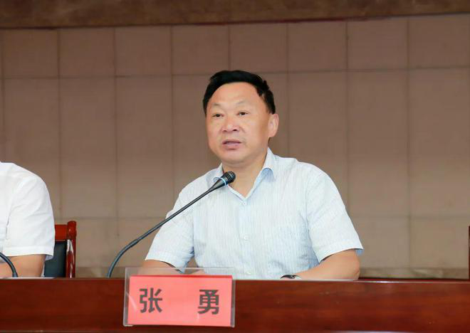 常德市一中医医院召开2022年上半年医院运营情况分析会暨第6期医疗质量与安全管理例会163.png 常德市一中医医院召开2022年上半年医院运营情况分析会暨第6期医疗质量与安全管理例会163.png