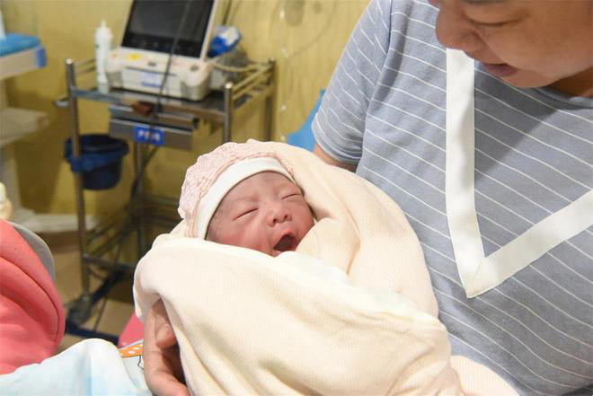 延迟分娩147天创国内纪录!常德一医成功助特殊孕妇圆梦1255.png 延迟分娩147天创国内纪录!常德一医成功助特殊孕妇圆梦1255.png