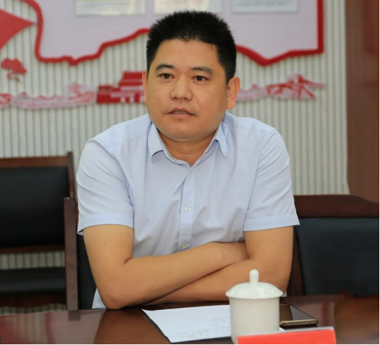 常德市六中召开芷兰白云中学办学三周年座谈会1118.png