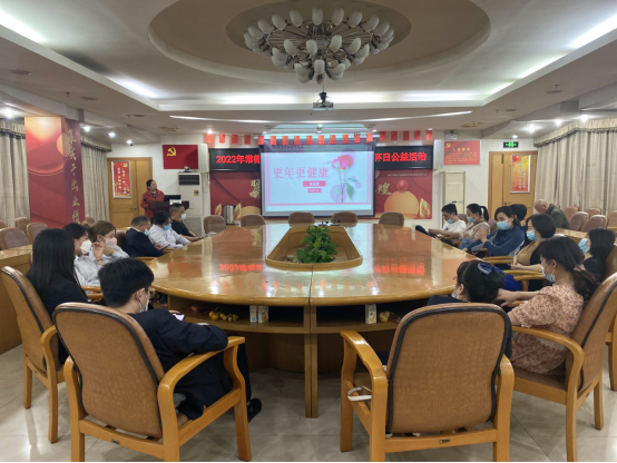 常德市妇幼保健院举行“更年更健康”更年期关怀日公益活动275.png 常德市妇幼保健院举行“更年更健康”更年期关怀日公益活动275.png