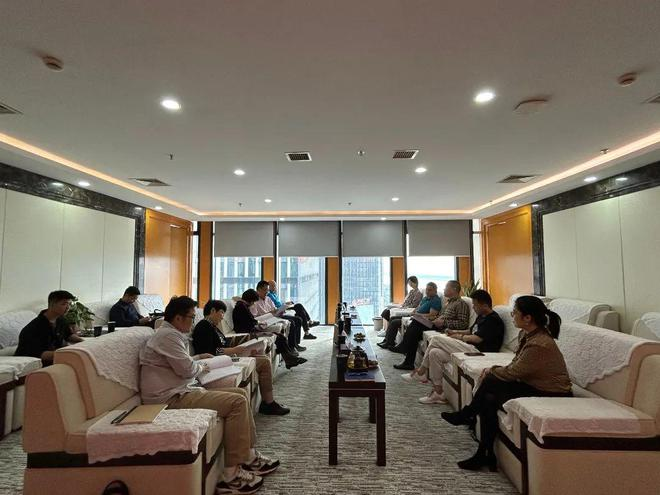 长沙市司法局党组成员、副局长吴畅一行到芙蓉律师事务所考察调研423.png 长沙市司法局党组成员、副局长吴畅一行到芙蓉律师事务所考察调研423.png