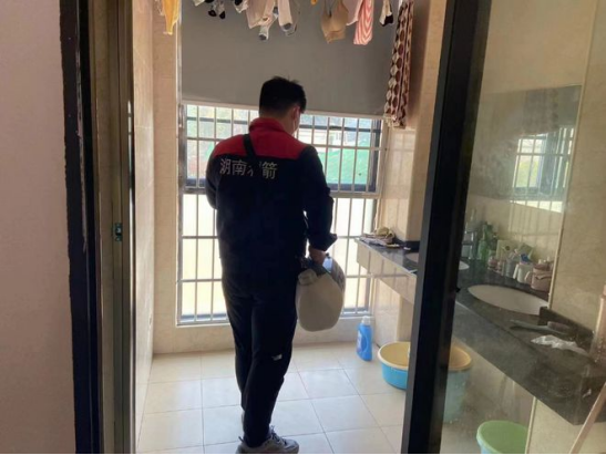 常德市一中:改善环境灭四害,服务师生保健康175.png 常德市一中:改善环境灭四害,服务师生保健康175.png