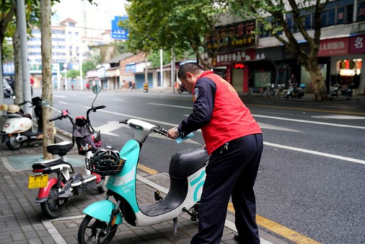 常德交警直属二大队：辅警董晶获评“常德市最美文明实践志愿者”987.png