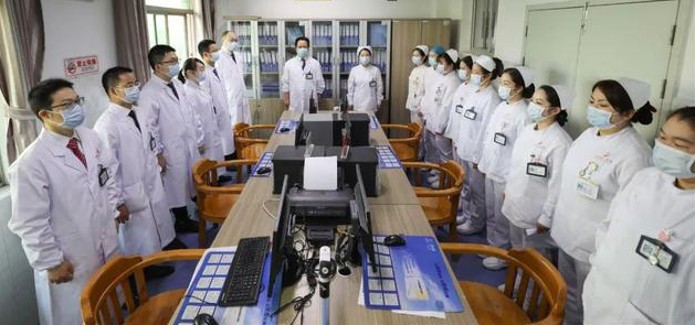 健康从“齿”来 精诚汇“医”心——常德市一医院口腔科发展纪实2815.png 健康从“齿”来 精诚汇“医”心——常德市一医院口腔科发展纪实2815.png