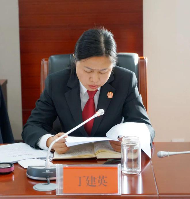 汉寿县法检“两院”召开2022年工作报告征求意见座谈会211.png