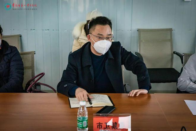 常德市政府副市长周代惠到市第一中医医院新址调研搬迁工作209.png