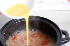 【像国王一样吃早餐】—西红柿鸡蛋疙瘩汤的做法步骤：8