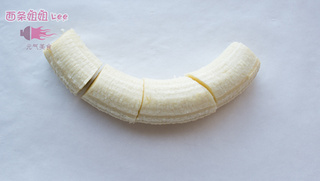 香蕉也可以很惊艳！的做法步骤：1