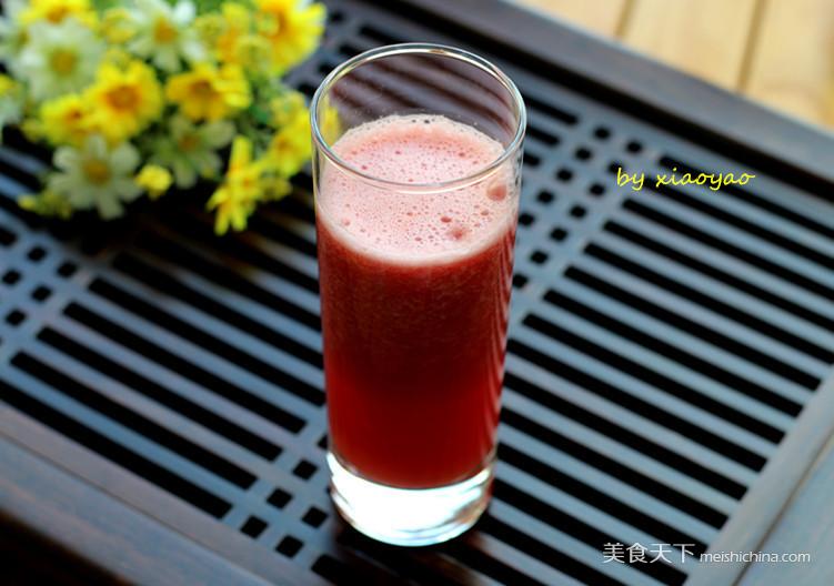 美白怯斑饮品——柠檬西红柿汁的做法